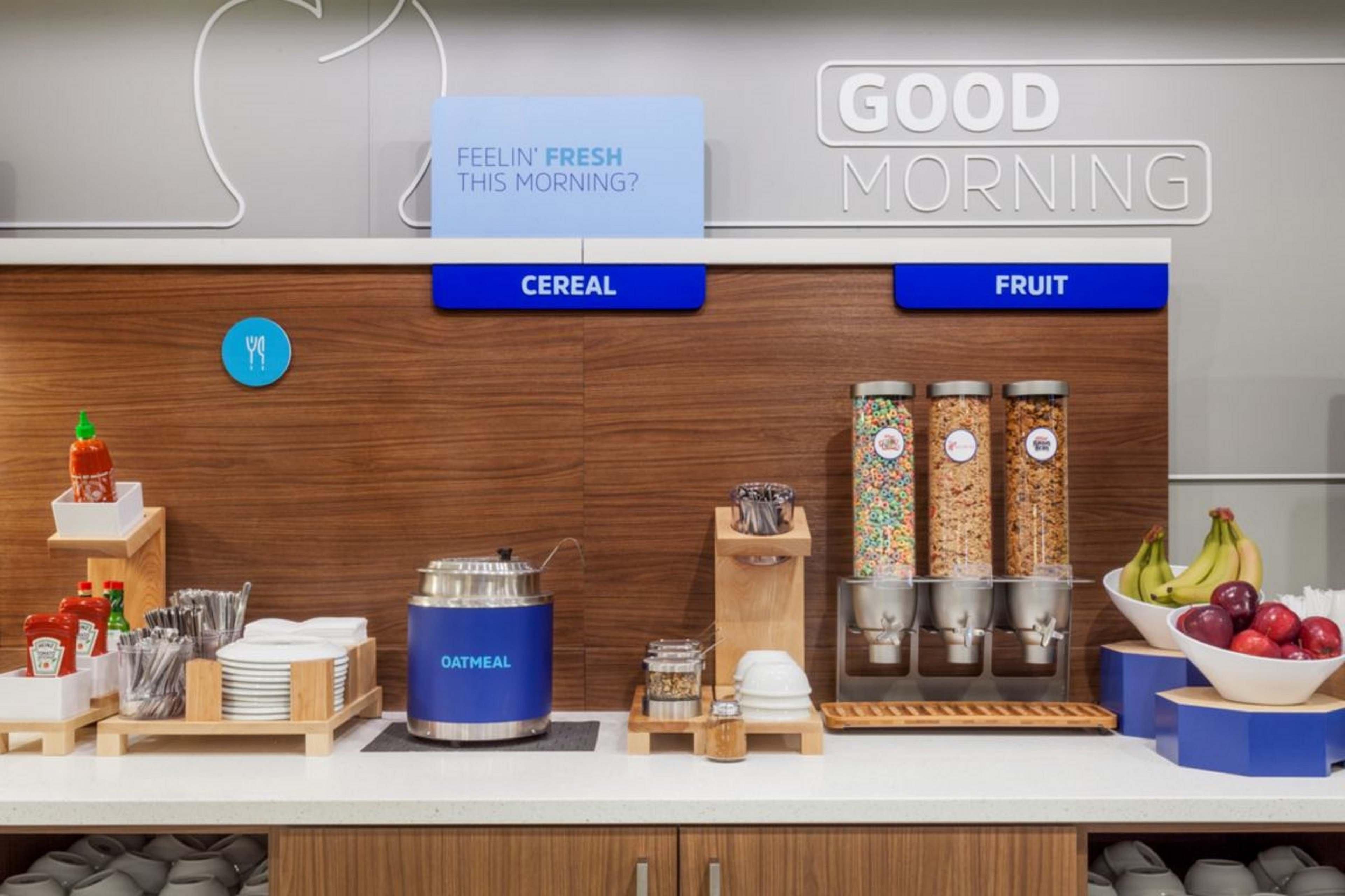 Holiday Inn Express And Suites Detroit North-Troy By Ihg Εξωτερικό φωτογραφία